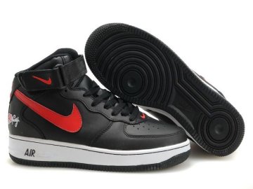 (image for) Nike Air Force 1 07 white/black/red