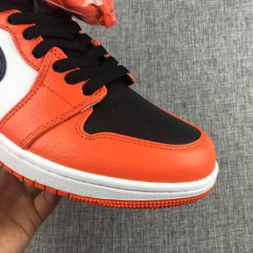 (image for) Air Jordan 1 Rare Air Banned White/Black/Orangered
