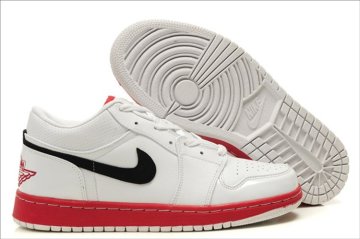 (image for) Air Jordan Retro 1 Low black/white/red II