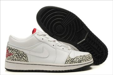 (image for) Air Jordan Retro 1 Low black/white/red III