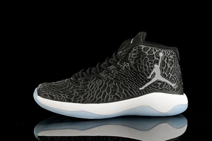 (image for) Jordan Ultra.Fly Black/White/Reflect Silver