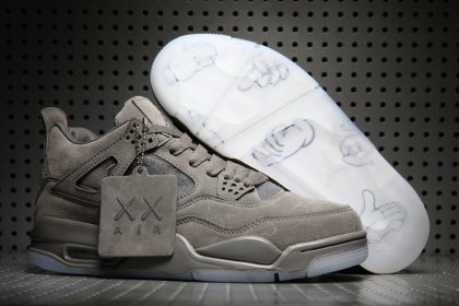 (image for) KAWS x Air Jordan 4 Cool Grey