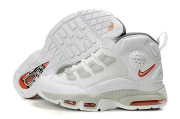 (image for) Ken Griffey JR 3 Shoes