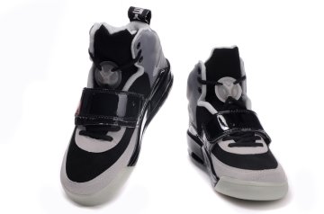 (image for) Nike Air Yeezy black/white