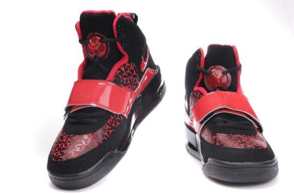 (image for) Nike Air Yeezy black/red III