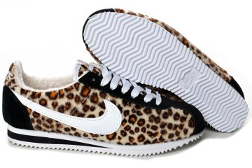 (image for) Nike Classic Cortez Shoes black/white/camo