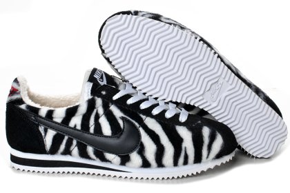(image for) Nike Classic Cortez Shoes black/white