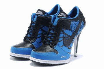 (image for) Nike Dunk SB Low Women's Heels black/blue