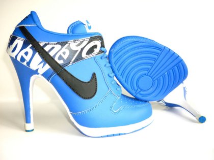 (image for) Nike Dunk SB Low Women\'s Heels black/blue/white II
