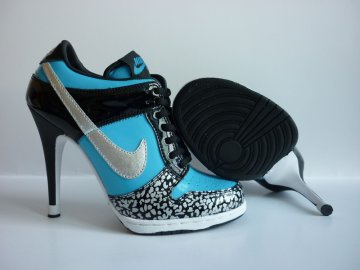 (image for) Nike Dunk SB Low Women's Heels black/white/dlue