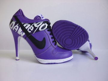 (image for) Nike Dunk SB Low Women's Heels black/white/dlueviolet