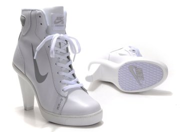 (image for) Nike Swoosh High Heels white/gray II