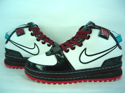 (image for) Nike James 6 black/white/red II