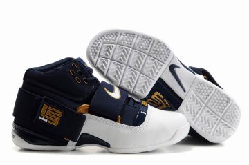 (image for) Nike Zoom Lebron 4.5 Shoes