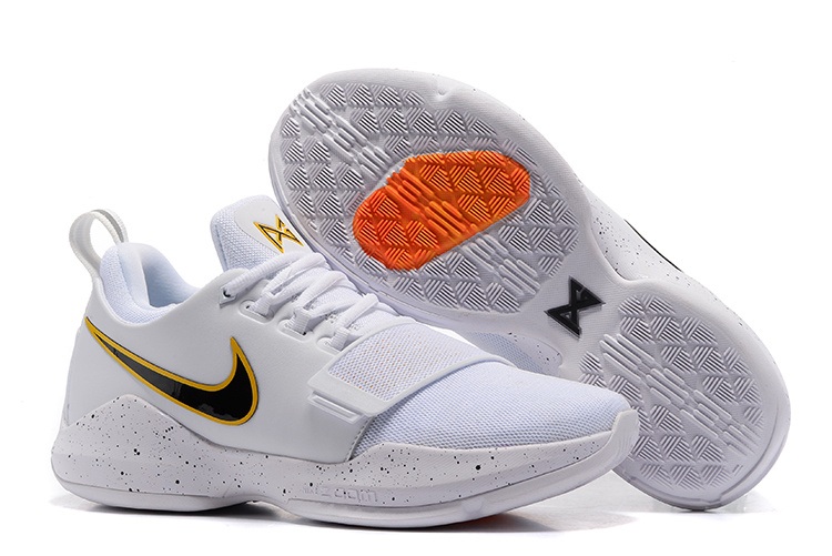 nike zoom pg 13
