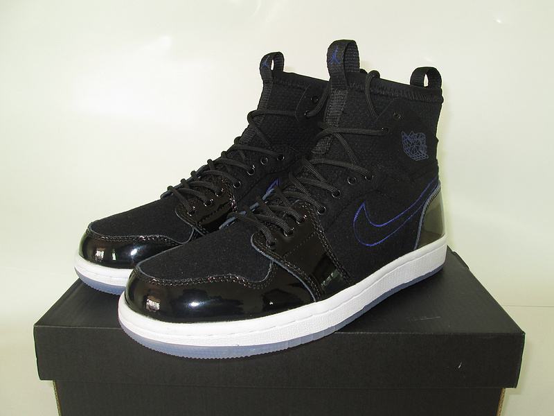Jordan Men Air Jordan 1 Retro Ultra High (black / concord-black-white)